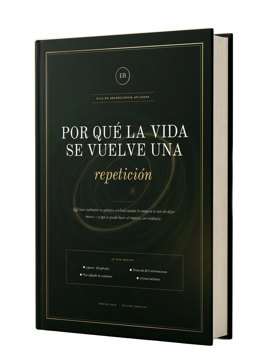 El Bucle, edición impresa sobre un escritorio
